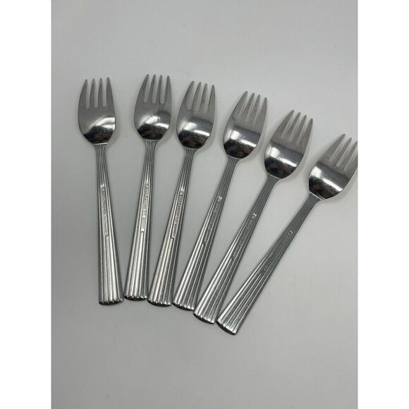 Reed & Barton Berkeley 18/10 Stainless Flatware Salad Fork 7” Set Of 6 - Picture 5 of 6